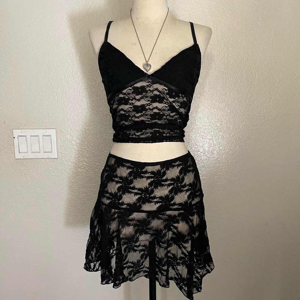 Black Lace mini Skirt